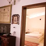 Flagnest - Vintage Comfort Lejlighed *