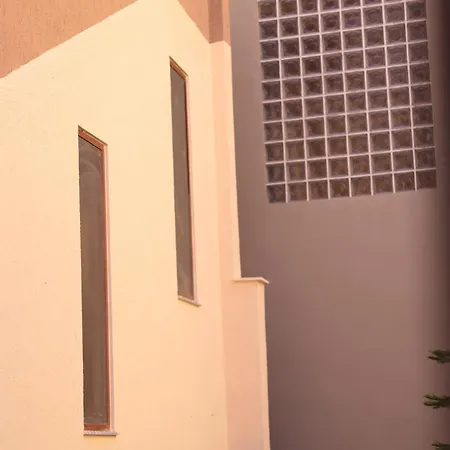 Flagnest - Vintage Comfort Apartment Tirana