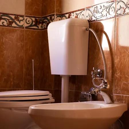 Apartment Flagnest - Vintage Comfort Tirana