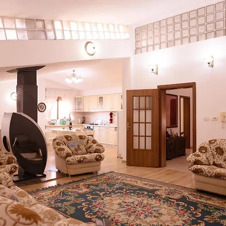 Flagnest - Vintage Comfort *