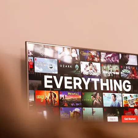 Flagnest - Vintage Comfort Tirana