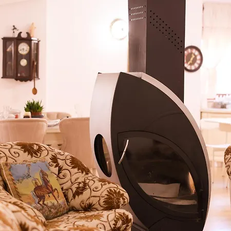 Flagnest - Vintage Comfort Apartment