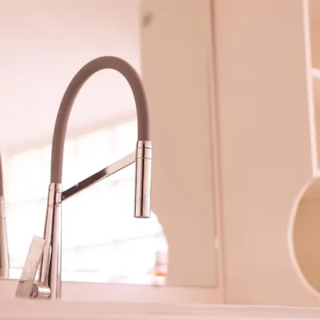 Flagnest - Vintage Comfort Tirana