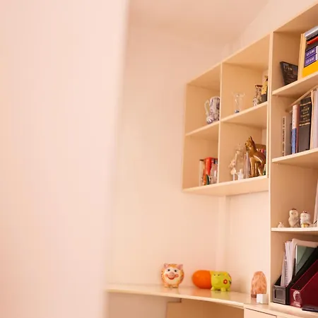 Apartment Flagnest - Vintage Comfort Tirana