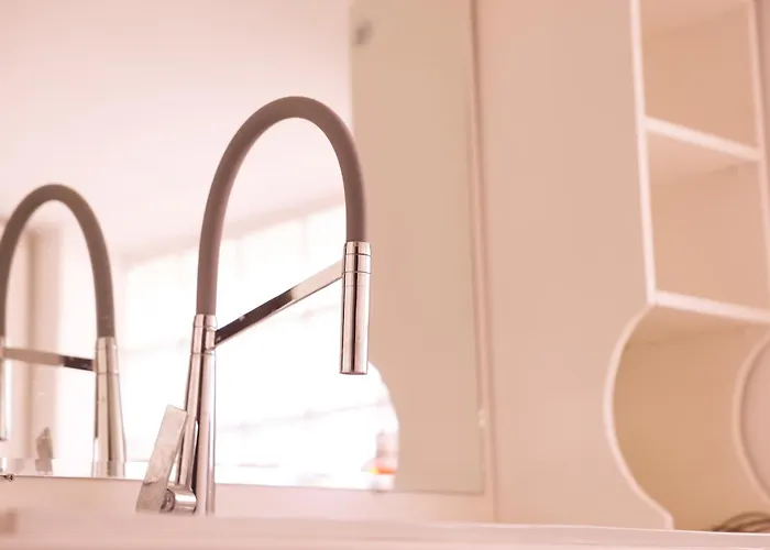 Flagnest - Vintage Comfort Tiran